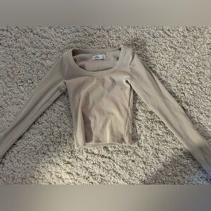 Hollister ribbed light brown scoop neck long sleeve
